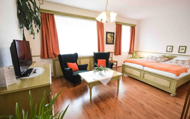 Hotel Diana