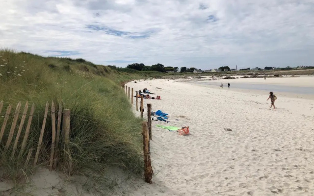 Maisonnette a 100 M de la Plage