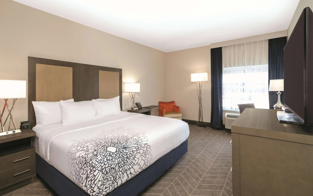 La Quinta Inn & Suites by Wyndham Opelika Auburn