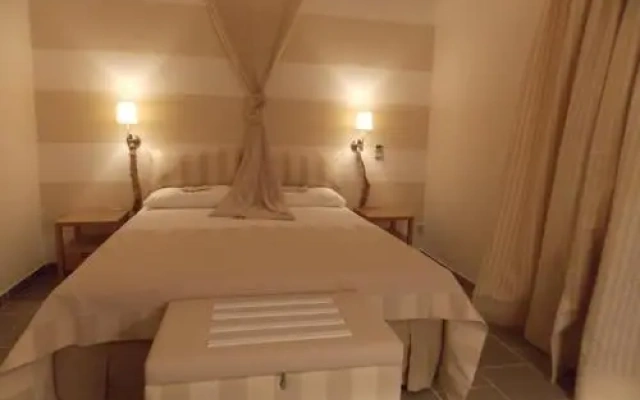 Aeolos Apartments