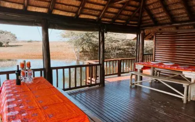 Hluhluwe Bush Camp