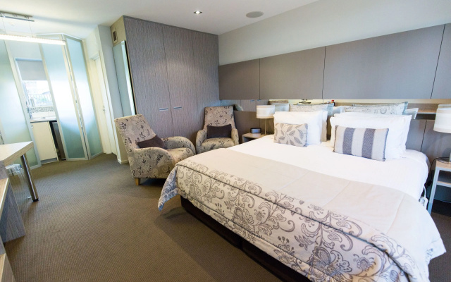Airport Gateway Motor Lodge