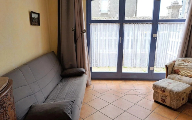 Coastal Retreat in Le Pouldu