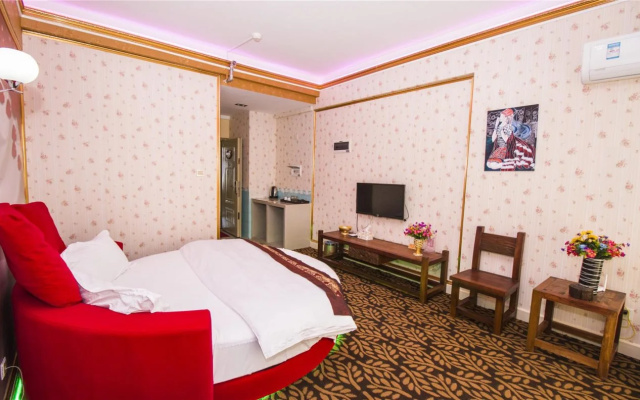 Xishuangbanna Elephanthome Hotel