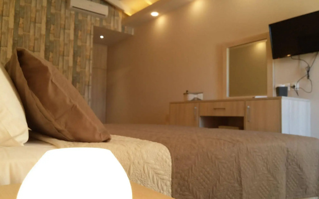 Anetis Beach Hotel