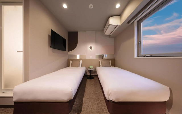 Tennoji Crystal Hotel