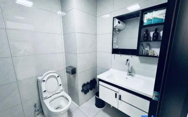 Dongsheng Yujing Homestay (Xinghe North Station Branch)