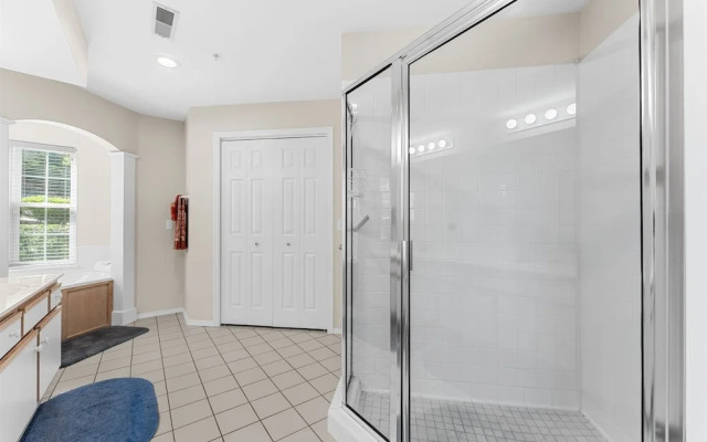 The Shoreline Suite 2bdr
