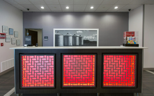 Hampton Inn & Suites Stroud