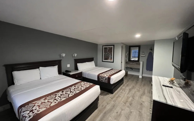 Relax Inn Motel