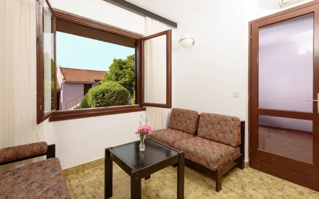 Apartments Medena budget