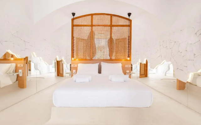ANOME Mykonos