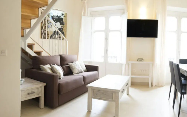 Living4Malaga Suites Superior