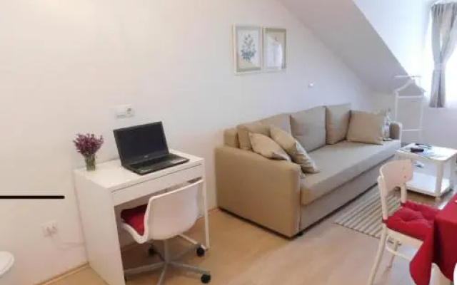 Apartmani Ljuta Naranca