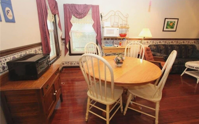 Edisto Guest House