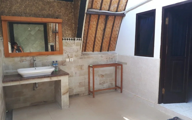 Sandy Beach Bungalows