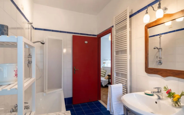 Noce+Ginestra+Villa (GRE184)
