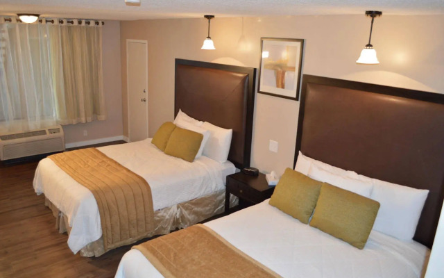 Laramie Valley Inn