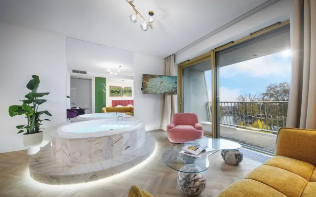 Boulevard Drobnera Residence