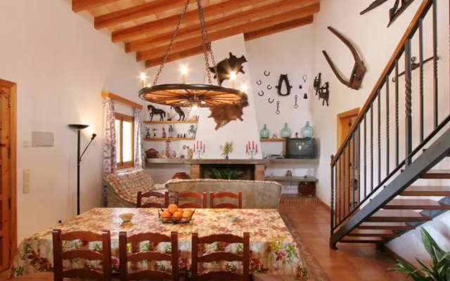 Villa Miquel