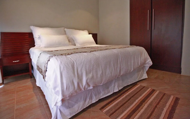 Inkwazi Lodge