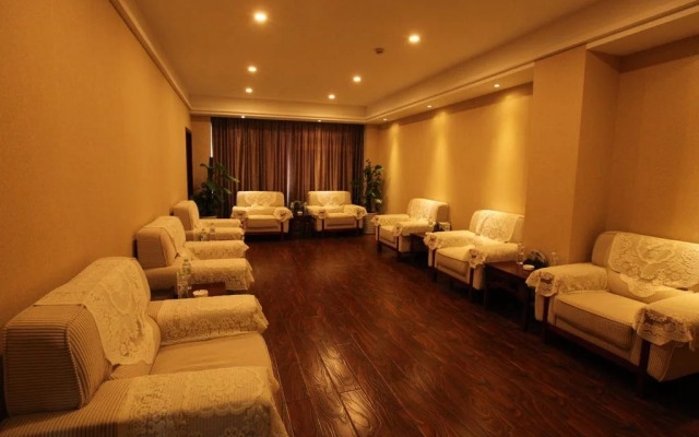 Starway Hotel (Yuyao Zhongan Times Square)