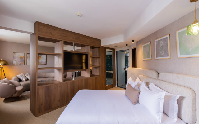 Kenzi Solazur Hotel