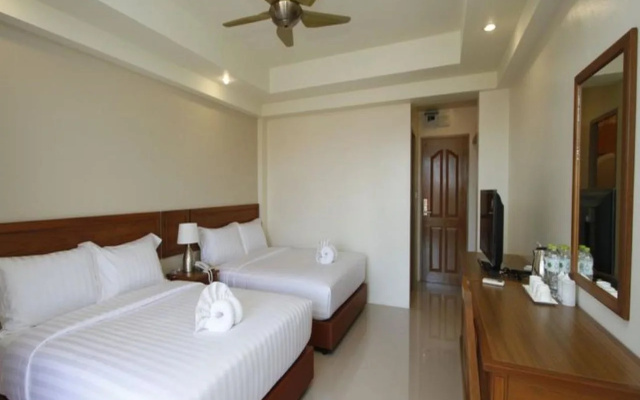 Villa Blanca Hotel & Restaurant