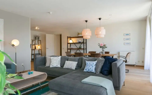 Modern Apartment Close to the Beach and the sea