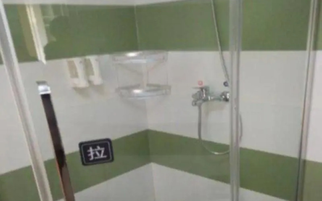 7 Days Inn Dehong Mangshi Tuanjie Street Branch