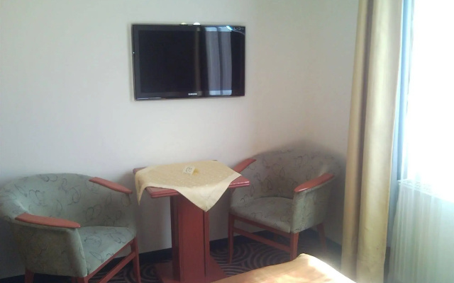 Sándor Hotel