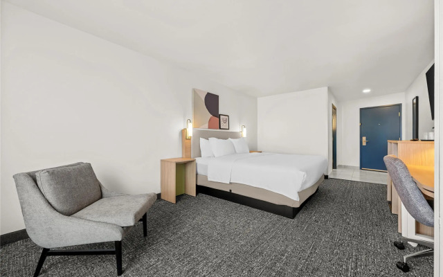 Spark by Hilton Pelham Birmingham I 65