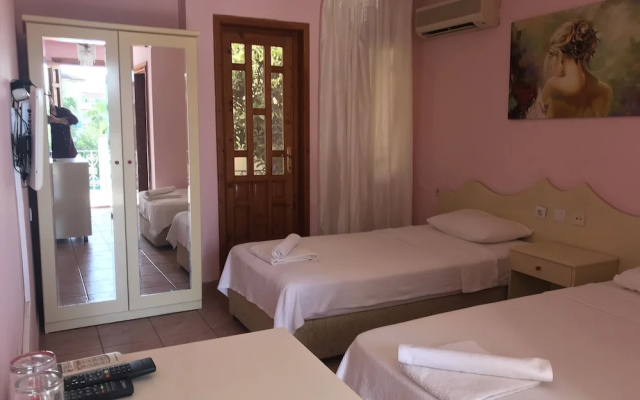 Lanova Hotel