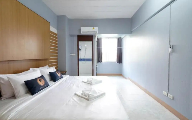 RoomQuest SPS Hotel and Residence