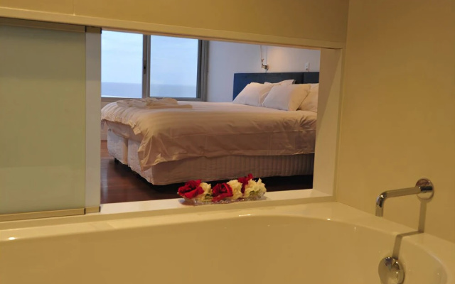 Ocean Retreat