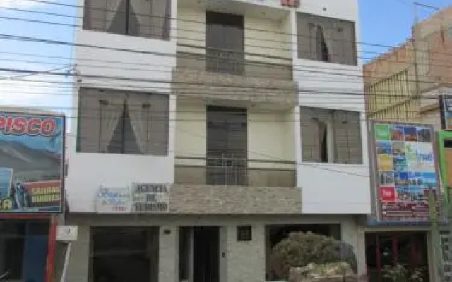 Brisas de la Bahia Hotel