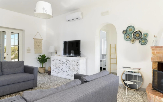 Villa Gabriella con Piscina by Wonderful Italy