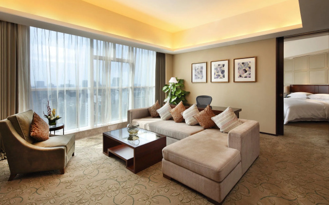 Отель Sheraton Guangzhou
