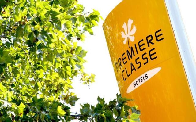 Отель Premiere Classe Liege Льеж вид на фасад