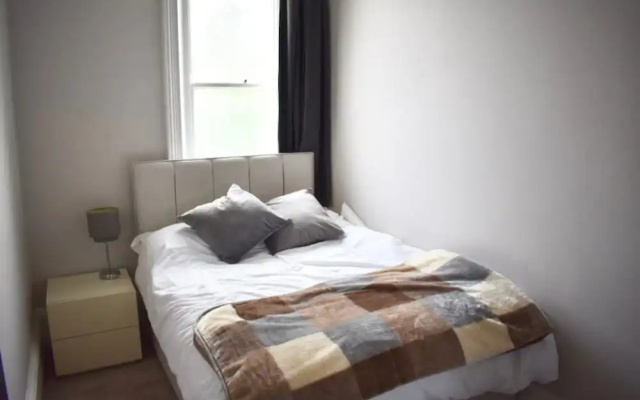 2 Bedroom Apartment in Seven Dials