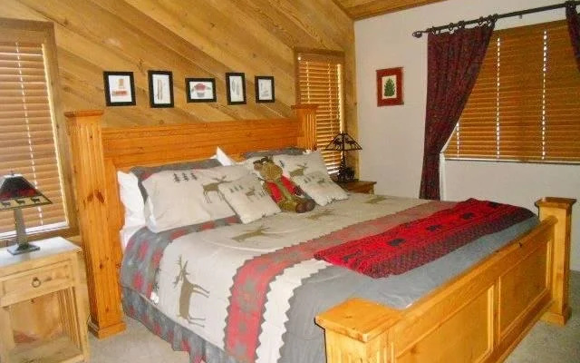 Mammoth Sierra Townhomes