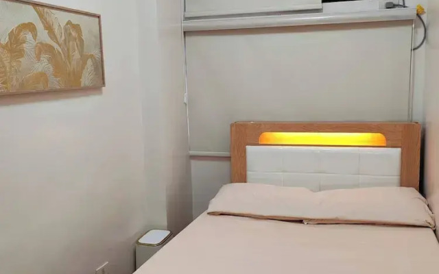 Charming 2BR Condo in Cambridge With Wifi, Smart TV