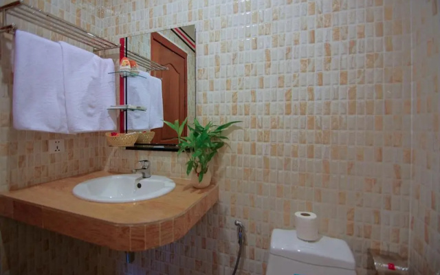 SARYBOTR Angkor Boutique Hotel