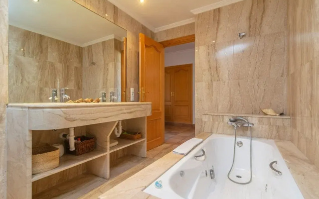 Paradise 88 - Villa With Private Pool. Free Wifi