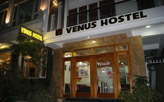 Venus Sa Pa Hostel Шапа вид на фасад