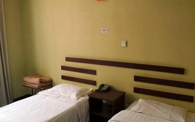 Beijing Yanmin Business Hotel