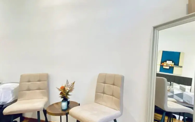 Cozy 2BR Apartment Close to Westbahnhof