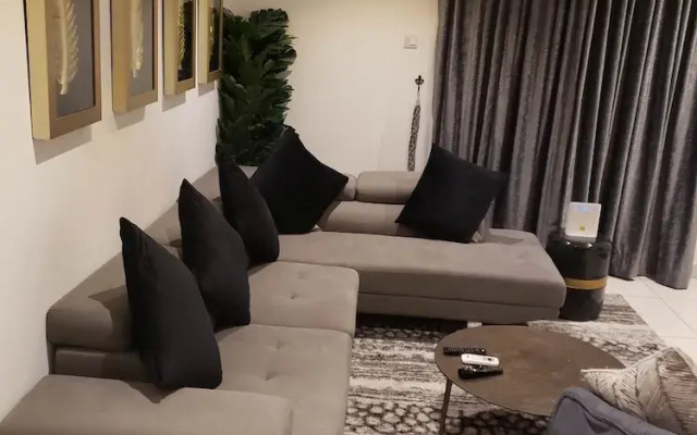 EBS LEGENDSTwo bedroom duplex