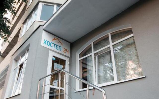 Hostel 24 вид на фасад