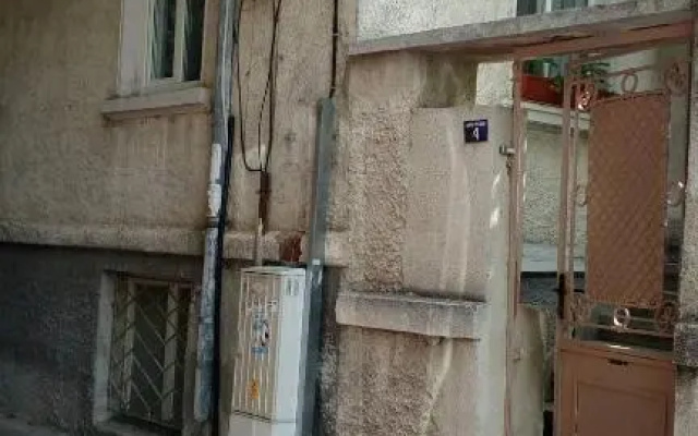Retro & Friendly Old Town House with a Garden